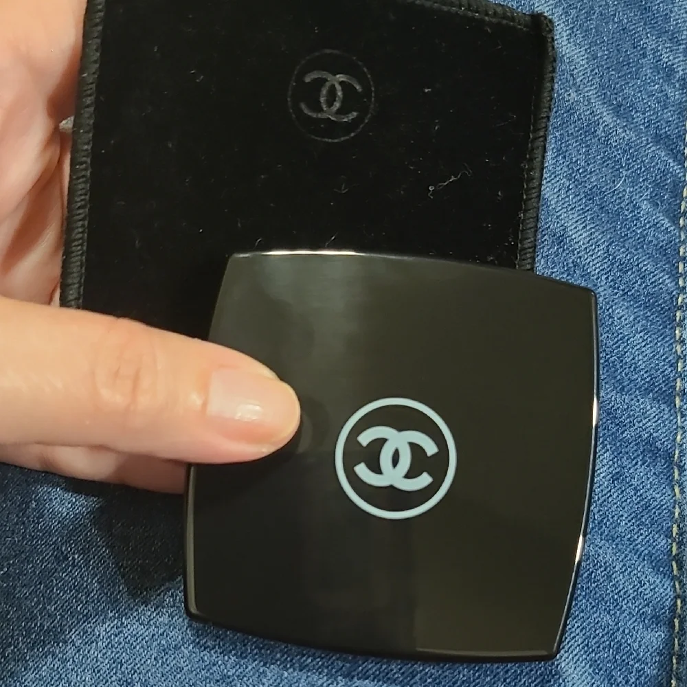 Chanel Black Double Mirror Duo